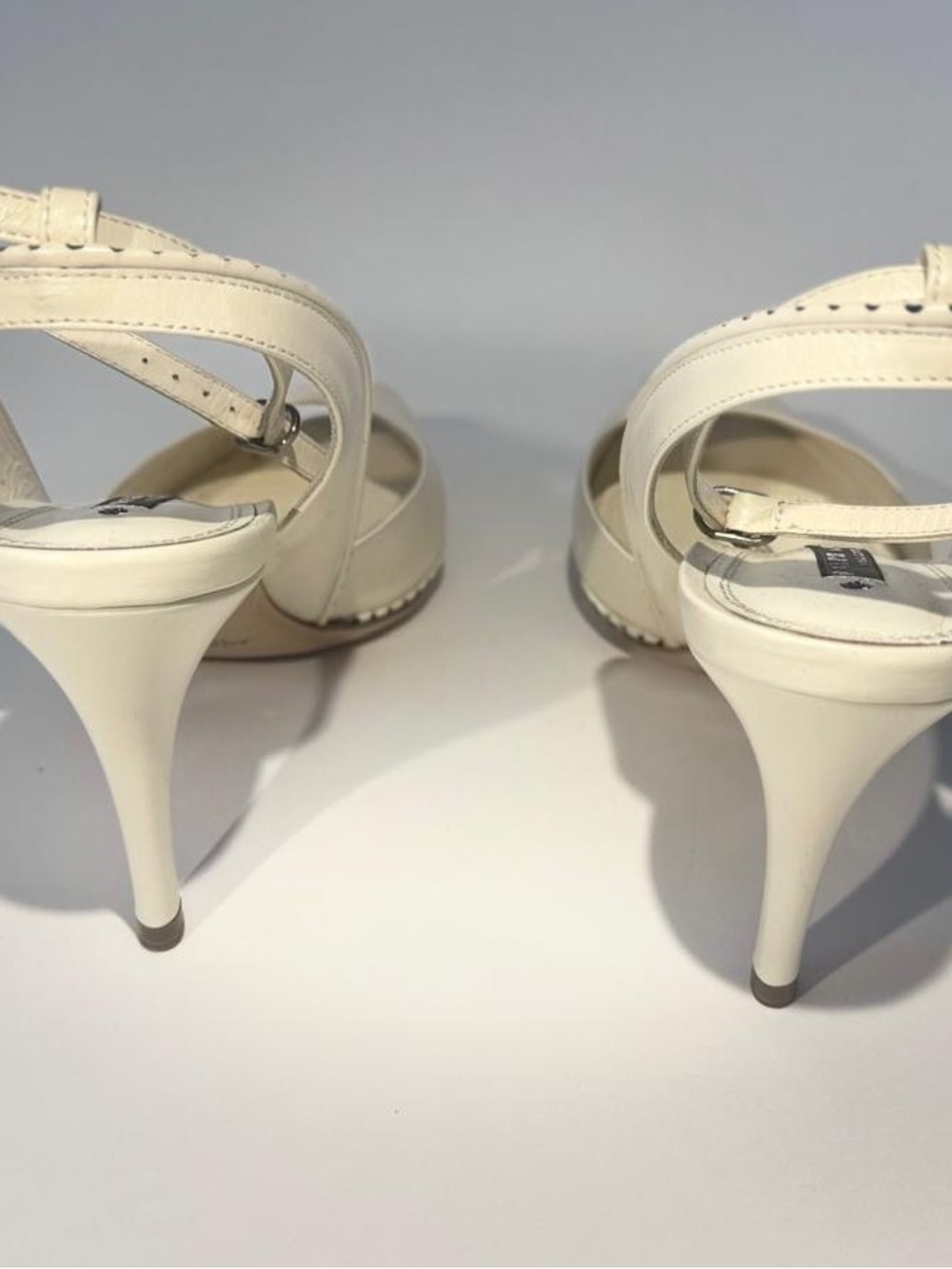 Ralph Lauren Cream Peep-Toe Slingback Heels - Picture 6 of 9